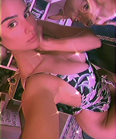 Diane Guerrero naked on onlyfans