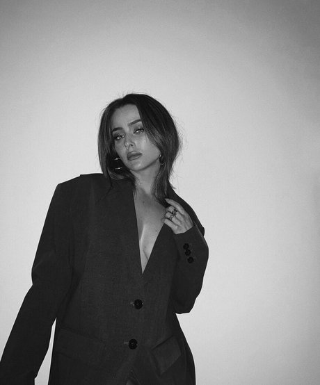 black curvy onlyfans sexy candids