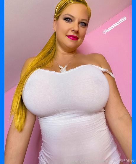 lenushka1050free on onlyfans