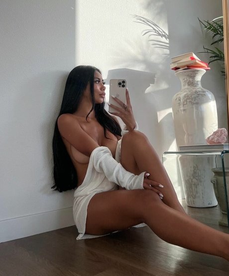 gold gypsy  self-portrait