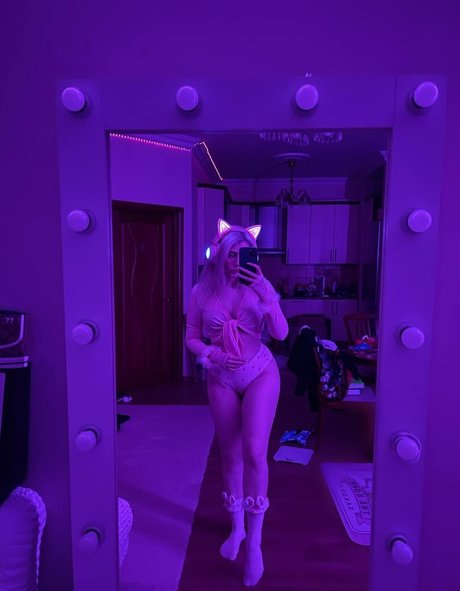 Sveta Sollar onlyfans leaks nudes