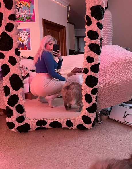 Sveta Sollar onlyfans leaks naked