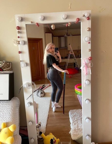 Sveta Sollar onlyfans naked porn