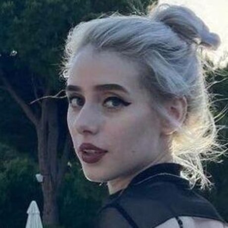 Sveta Sollar nude onlyfans pics