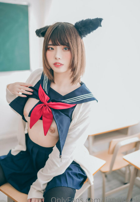 Jianakwok tits onlyfans