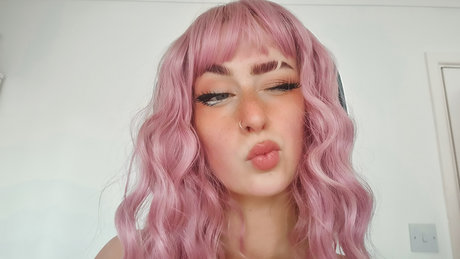 Satans Girl onlyfans naked leaks