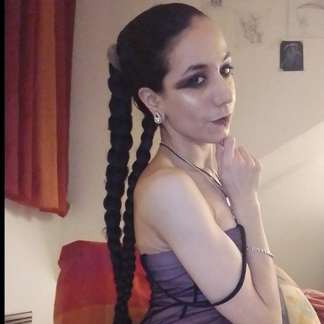 Sassy Sakura Shan onlyfans leaj