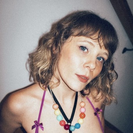 Sarah LOVES SEXTING_ onlyfans leaks nude