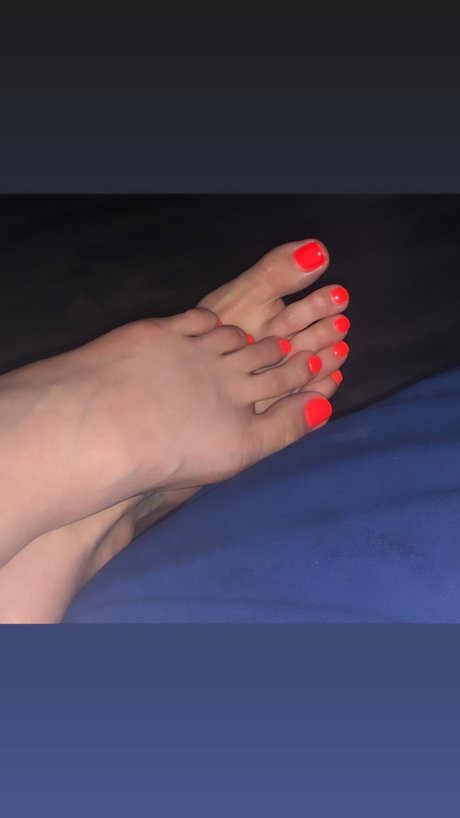 Sandy fire onlyfans model