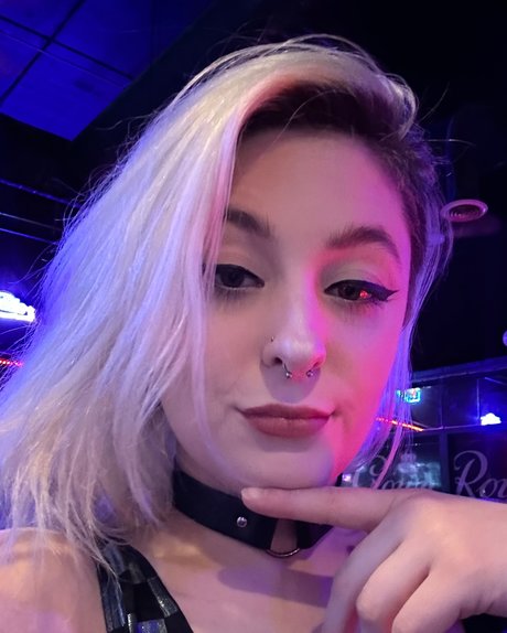 Luna Kat_ nude onlyfans pics