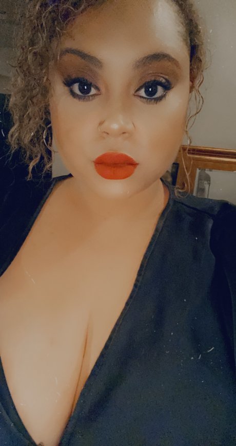 Yella Bunny onlyfans joi