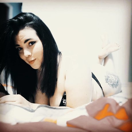 _S tephani G omez leaked naked onlyfans