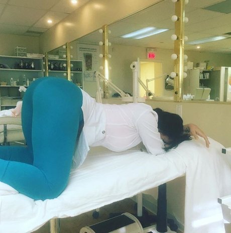 Jennifer Star Your TS Latina S l u t_ onlyfans nude