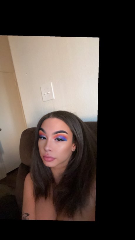 Joelle Mackenzie naked onlyfans leak