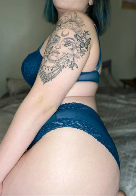 _Heather_ onlyfans model