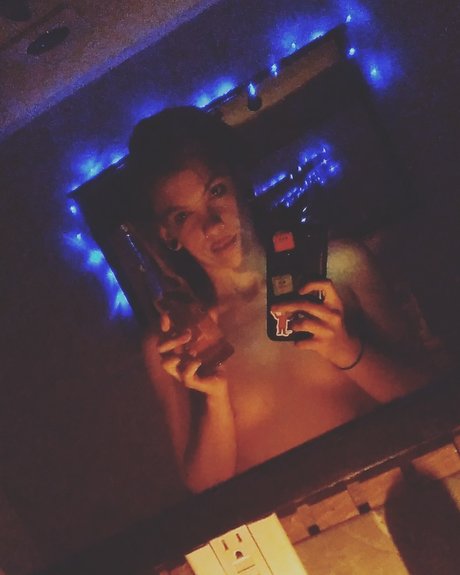 Tezzbare onlyfans leaka