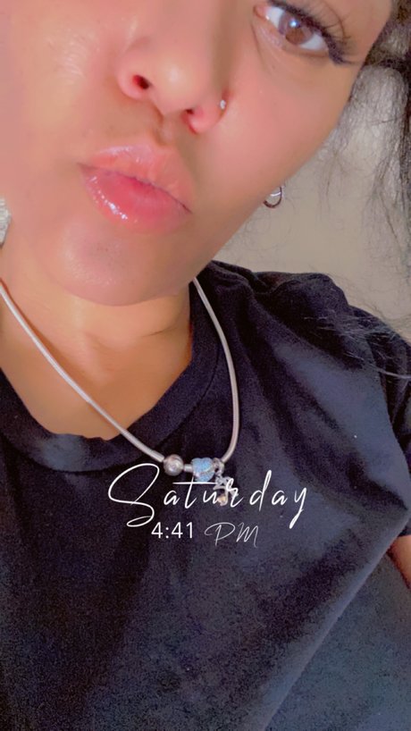 Ms Honeydip onlyfans leaked tits