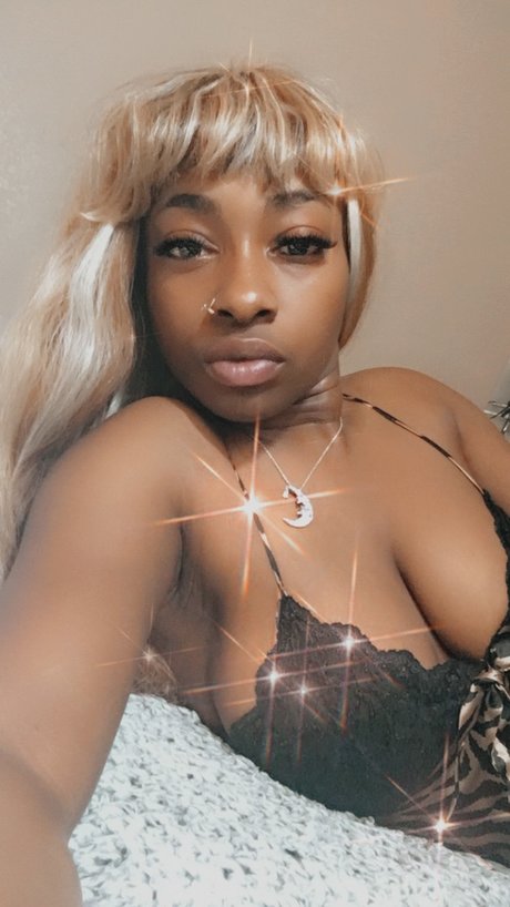TrinaBanks onlyfans leaks sex