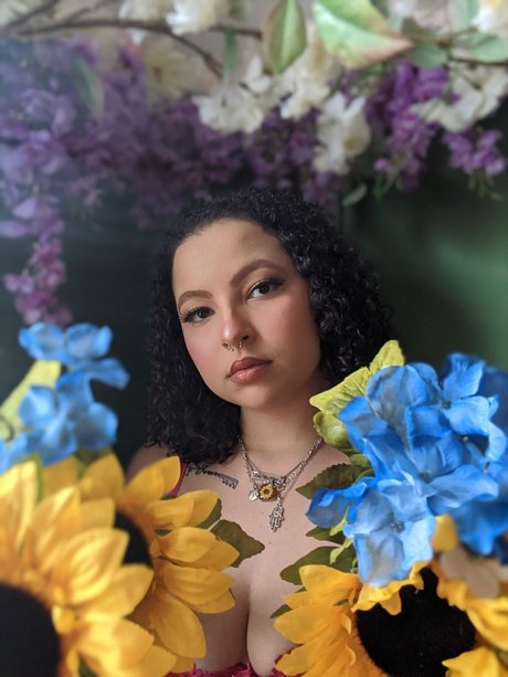 Tye Dye onlyfans nude tits