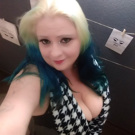 Submissive Princess XO nudes onlyfans leak