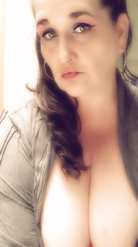 _Sweet n Sexy Sara V I P page_ is on onlyfans