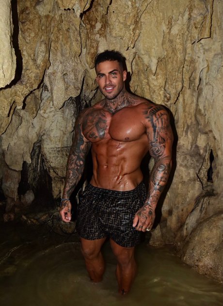 TROYBOY PRIVATE_ hot onlyfans