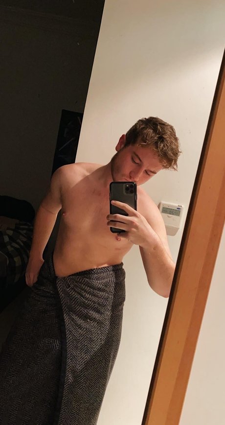 Trent Dixon hot onlyfans