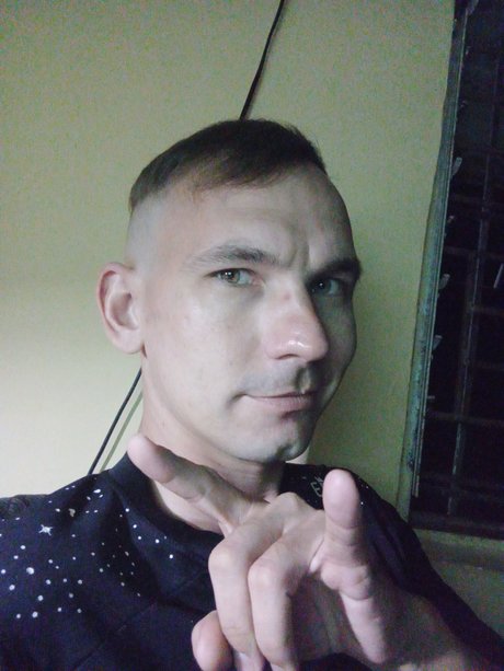 Pavel ZarSava Saveliev onlyfans leak free