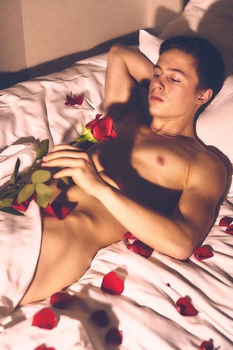 Earnest Jack Premium onlyfans striptease