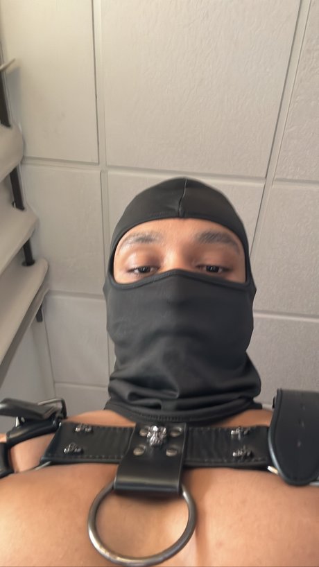 Enzo_ onlyfans model photos