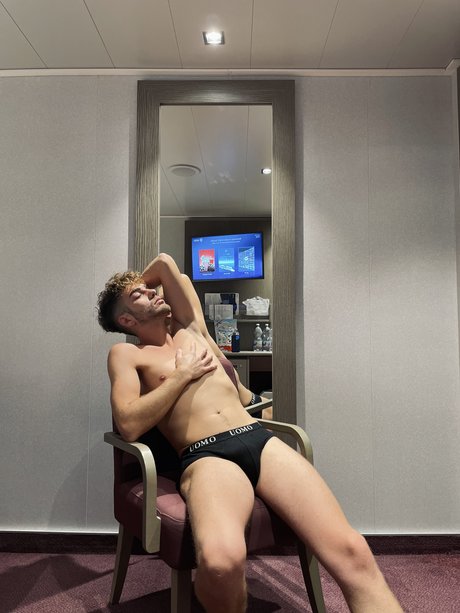 PeterLand onlyfans leak