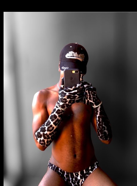 taylorrfenty onlyfans nudes