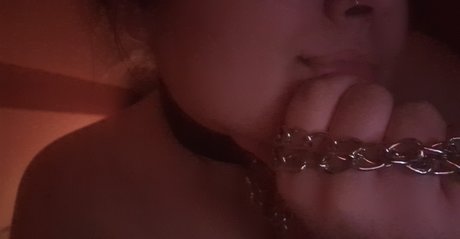 PinkGlitterFish leak onlyfans