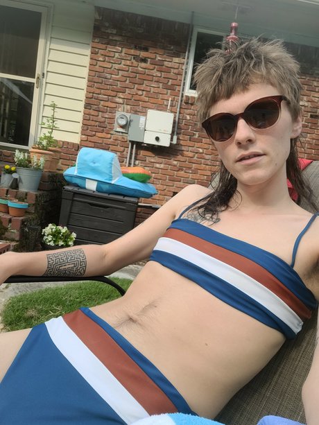 Liza Winter naked onlyfans leaked