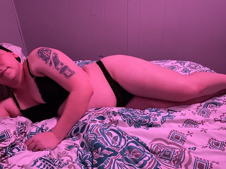 Brooke Brown naked on onlyfans