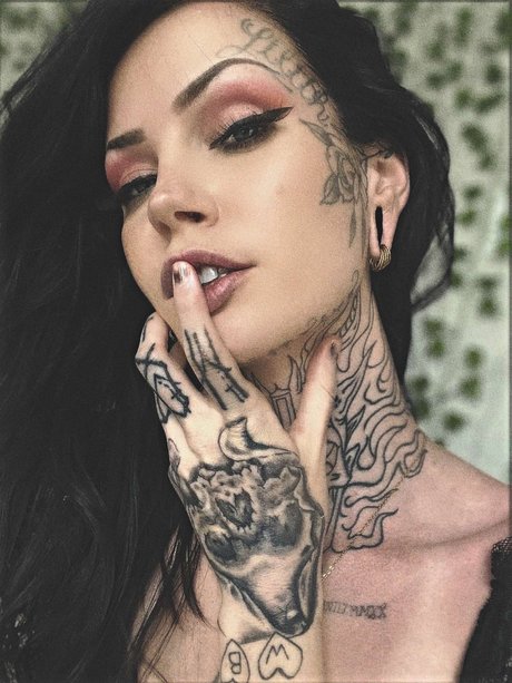 Luna Kyzz onlyfans hot