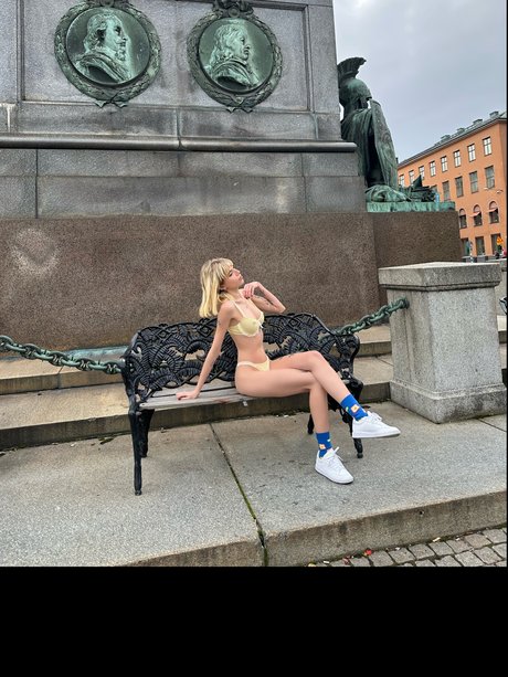 Frida_ onlyfans leaks.