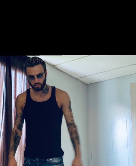 Italian fyp onlyfans model