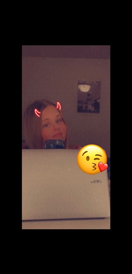 _LittleMama_ onlyfans nudes leak