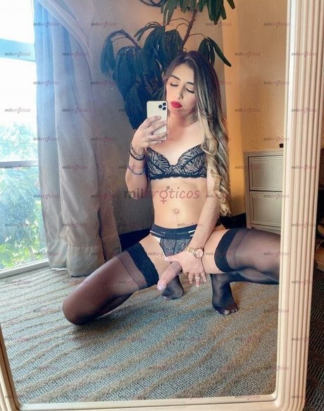 petite amateur onlyfans art naked render