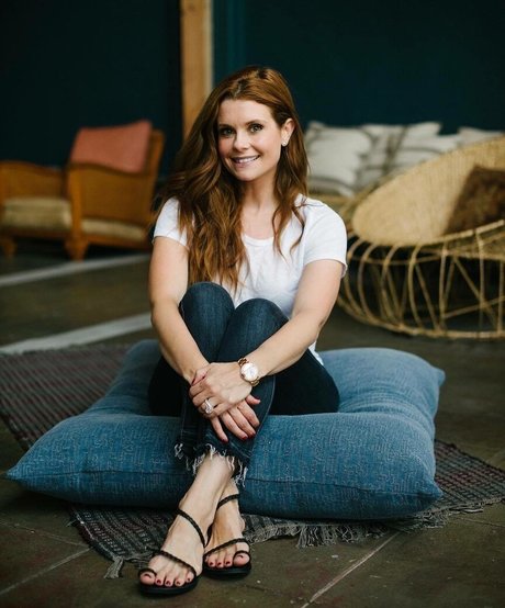JoAnna Garcia Swisher  archive