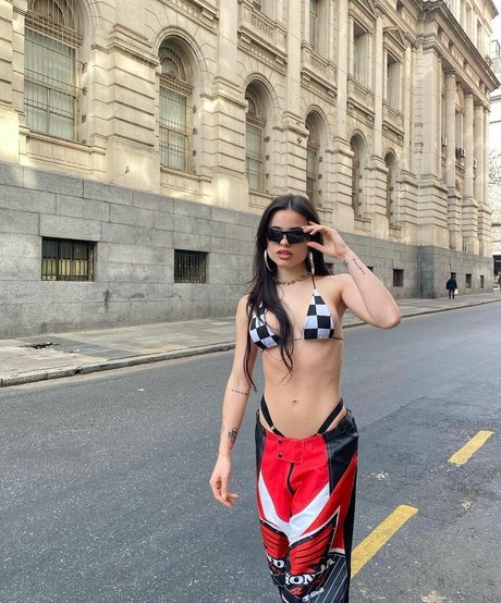 Juli Savioli only fans xxx