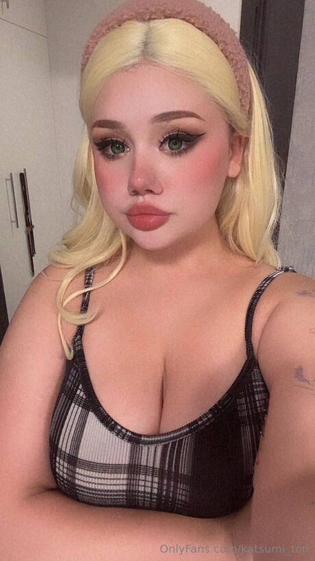 Katsumi Tori onlyfans leak ass