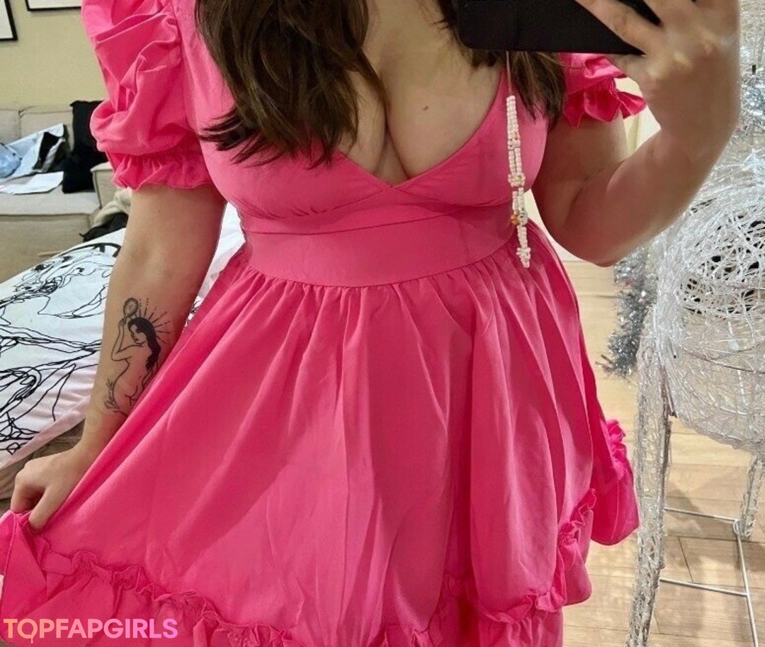 Kirsty Wells onlyfans sex tape