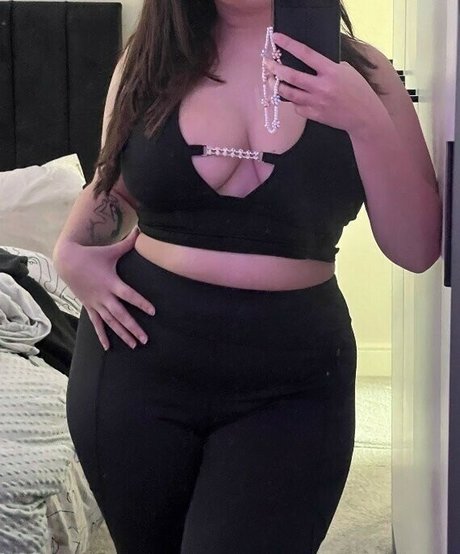 Kirsty Wells nudes onlyfans