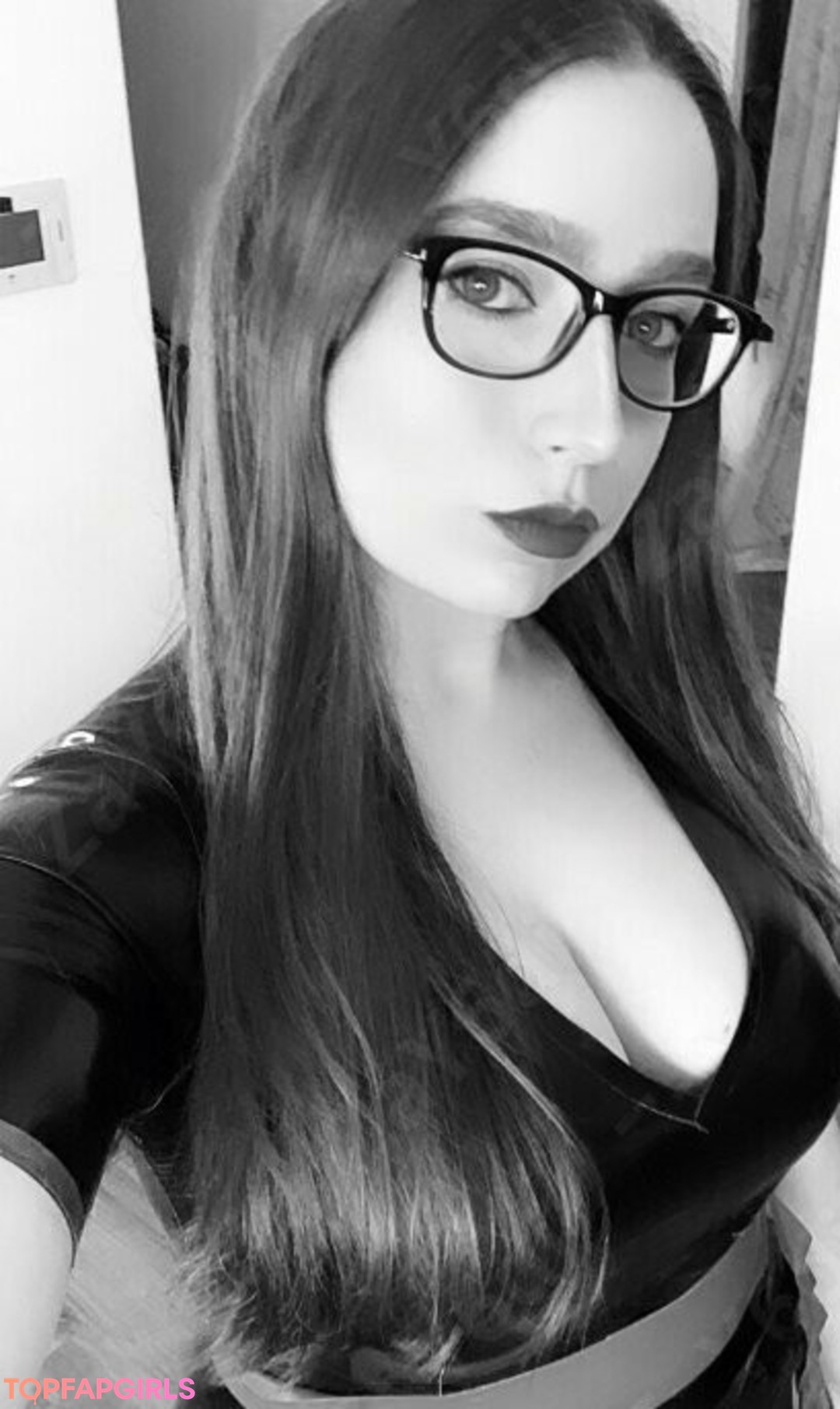 Kirsty Wells onlyfans leaked free