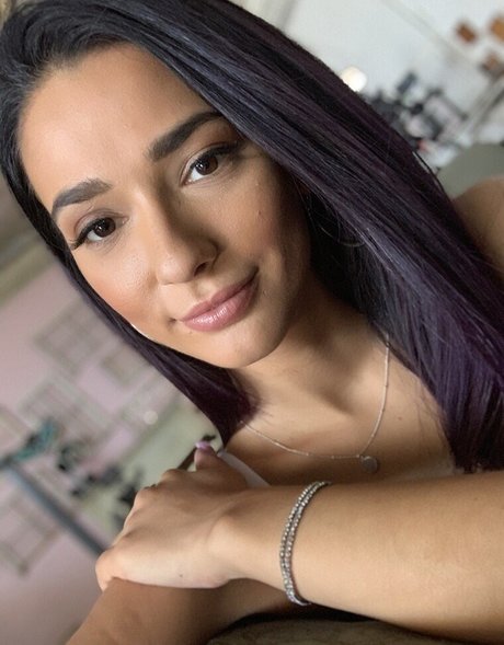 Jaye Summers onlyfans leaked photos