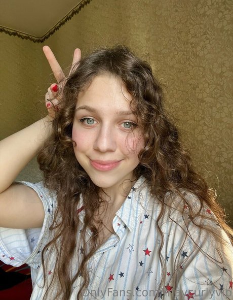 maycurlyvip nudes onlyfans leak