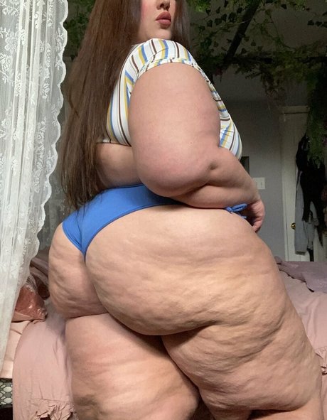 plump princess onlyfans leams