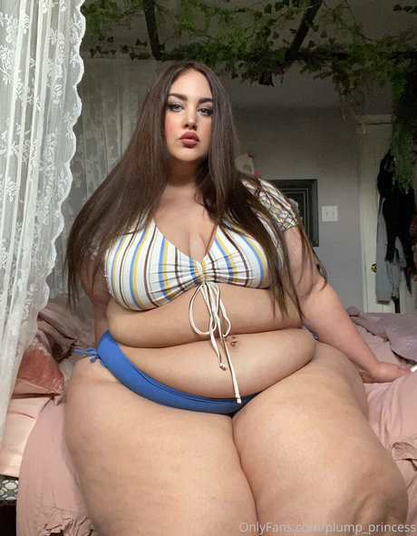 plump princess onlyfans model photos
